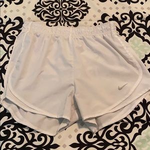 White nike shorts